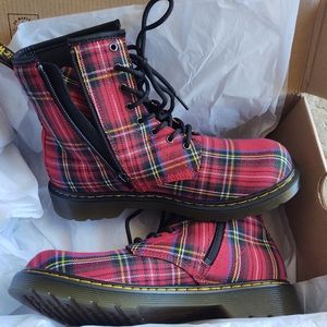 Dr. Martens Tartan boots, women's 7, youth 6
